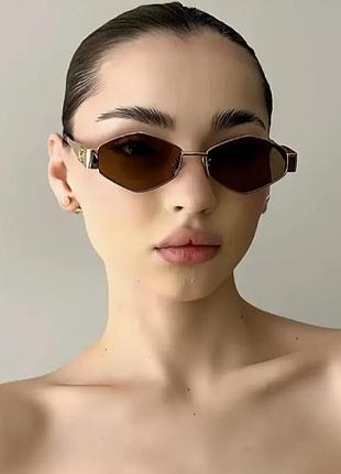 Солнцезащитные очки