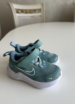 Нові nike cosmic runner (td)