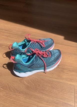 Жіночі спортивні кросівки hoka