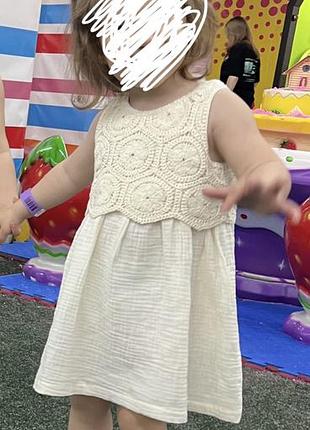 Сукні 98 розмір 3