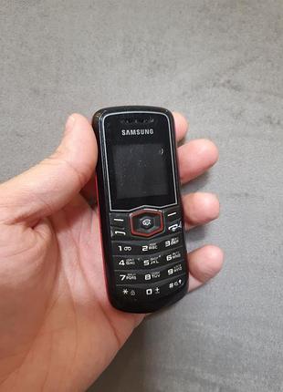 Кнопочный телефон samsung e1081 4