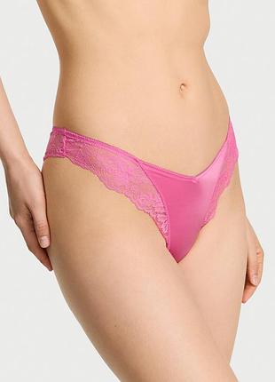 Трусики стрінги з мереживом victoria's secret rose lace-trim high-leg thong panty very sexy rose garden