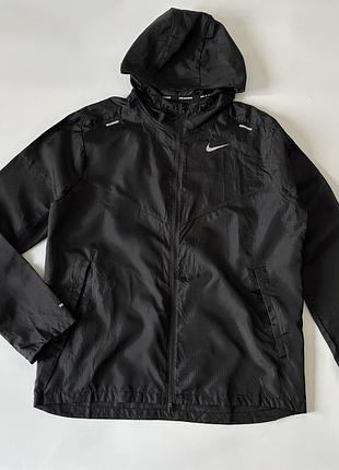 Вітровка nike
