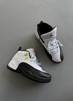 Кросівки nike air jordan 12 retro white/black