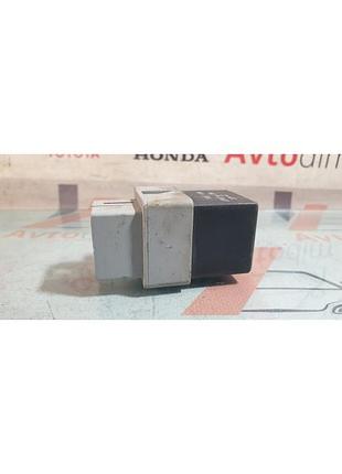 Реле стеклоочистителей mb953394 mitsubishi carisma 1995-2003