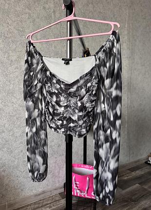 Утягуюча кофта
