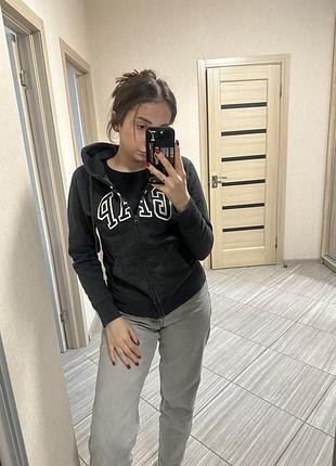 Спортивна кофта cap оригінал у хорошому стані 🖤