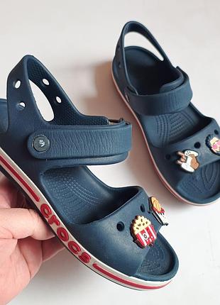Crocs j3  довжина устілки по факту 22см