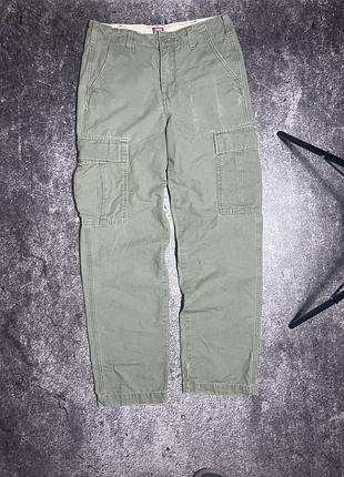 Карго штаны levi’s. состояние идеальное, без нюансов. замеры на последнем фото