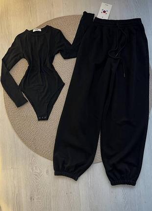 Костюм женский двойка боди + штаны спортивный оверсайз