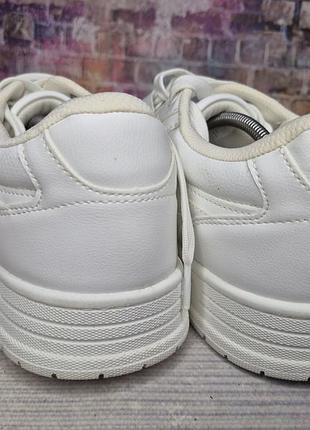 Кроссовки zara 6
