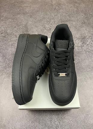 Кросівки чоловічі nike air force 1 low black premium чорні шкіряні