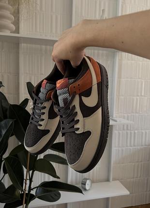 Nike sb dunk low red panda 2