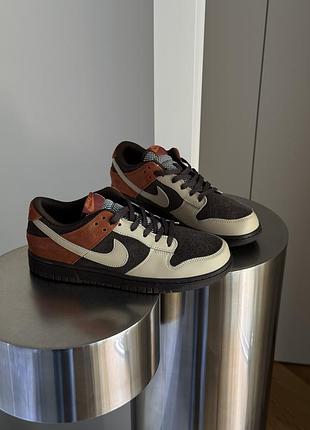 Nike sb dunk low red panda 3