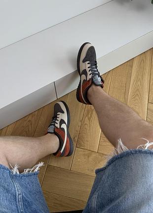 Nike sb dunk low red panda 5