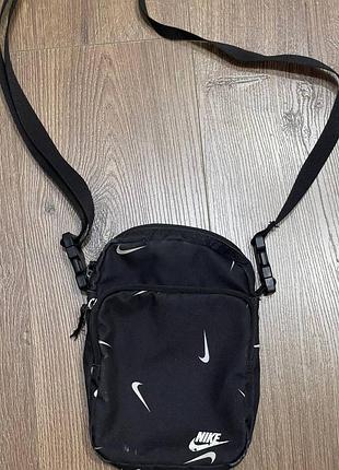 Сумка nike чорна