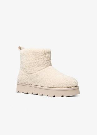 Женские сапоги michael kors