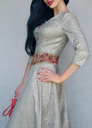 Ошатна сукня з ручною вишивкою "бронзовий жаккард"6 фото