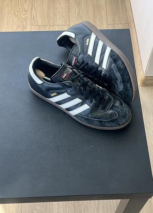 Кросівки adidas 2