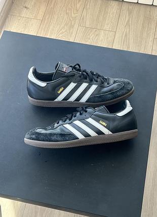 Кросівки adidas 3