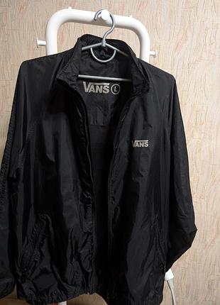 Ветровка vans l размер original отличное состояние