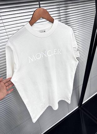 Футболка moncler😎