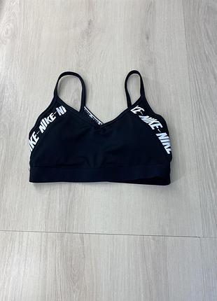 Спортивний топ nike
