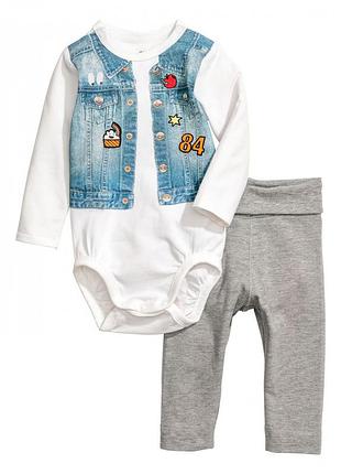 Костюм (боди и ползунки) для мальчика h&m 0584112002 056 см (1-2 months) белый