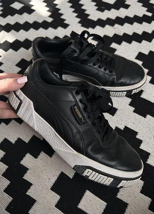 Жіночі кросівки puma 37  р шкіряні