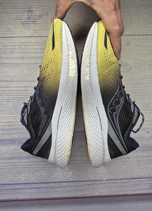 Кроссовки saucony 4