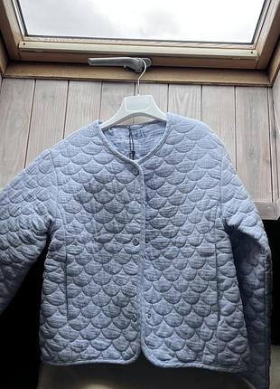 Стьобана куртка блакитна на дівчинку zara 11-12 р.