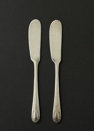 Ножи для масла или паштетов wm rogers (is) blossom pattern silverplate 1941 груз измельчения антиквариат
