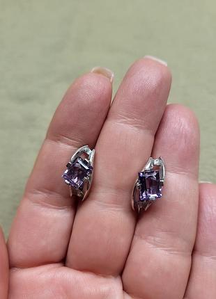 Серебряные серьги с аметистом