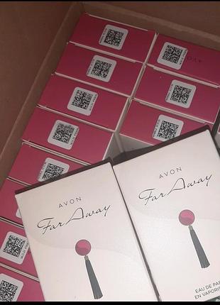 Парфумерна парфумна духи жіноча вода для жінок far away avon 30 мл жіночі парфуми фар евей ейвон 30 мл