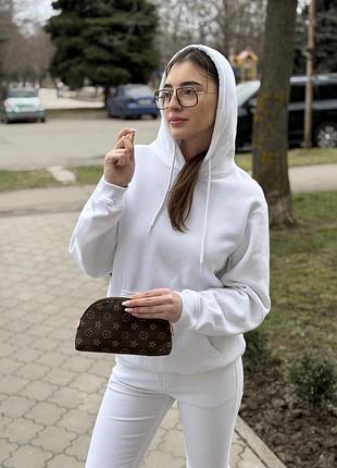 Білий худі prettylittlething 2