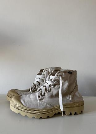 Высокие кеды palladium