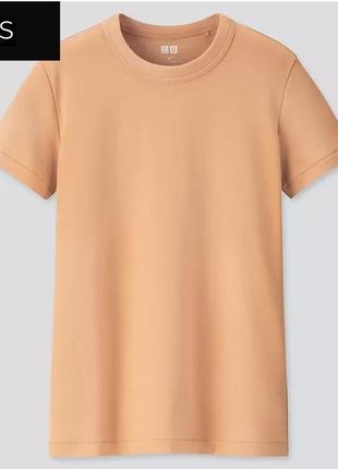 Классическая женская футболка uniqlo u в винтажном стиле