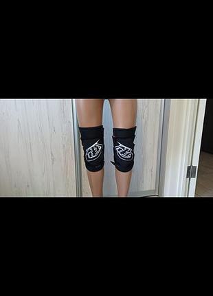 Наколенники tld t-bone knee guard black