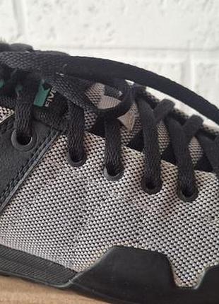 Fiveten 510 stealth 
велочеревики велокросівки скелелазіння трекінг 
adidas мтб mtb педаліплатформи п'ятьдесять outdoor кросівкидлягори five_ten