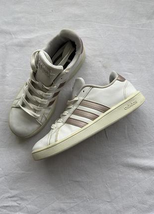 Кеди adidas