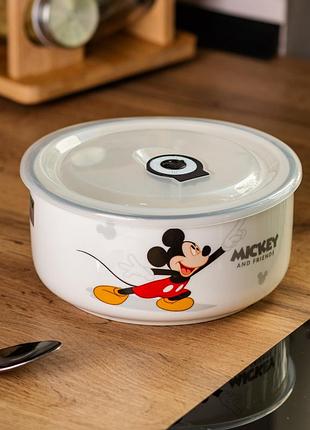 Дитяча тарілка піала mickey mouse 850 мл глибока з кришкою керамічна миска для дітей з міккі маусом білі