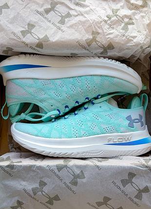 Стильні та надлегкі бігові кросівки under armour flow velociti 3