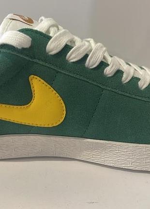 Nike кросівки