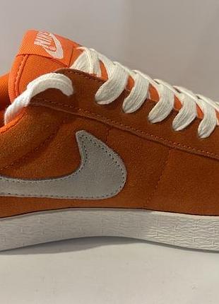 Nike кросівки