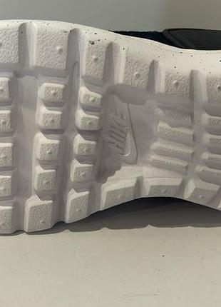 Nike кросівки 4