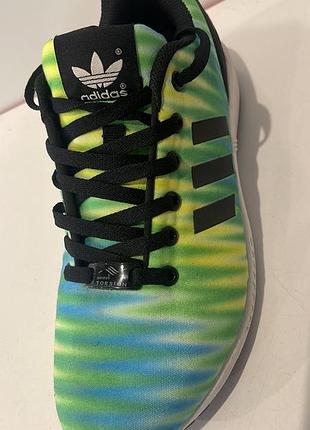 Adidas кросівки