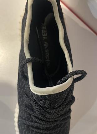 Adidas кросівки 4