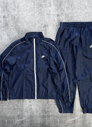Спортивний нейлоновий костюм nike з нових колекцій
