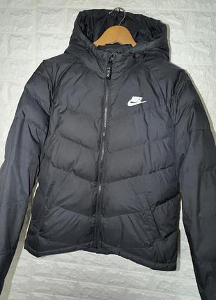Детская куртка nike