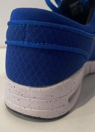 Nike кросівки 4